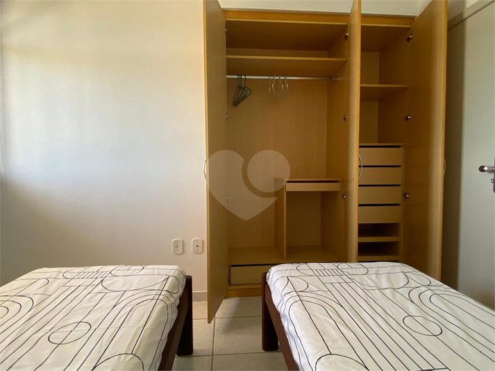 Foto REO1128401