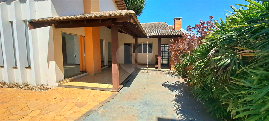 Foto REO1128407