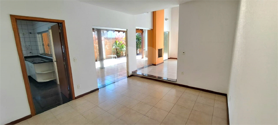 Foto REO1128407