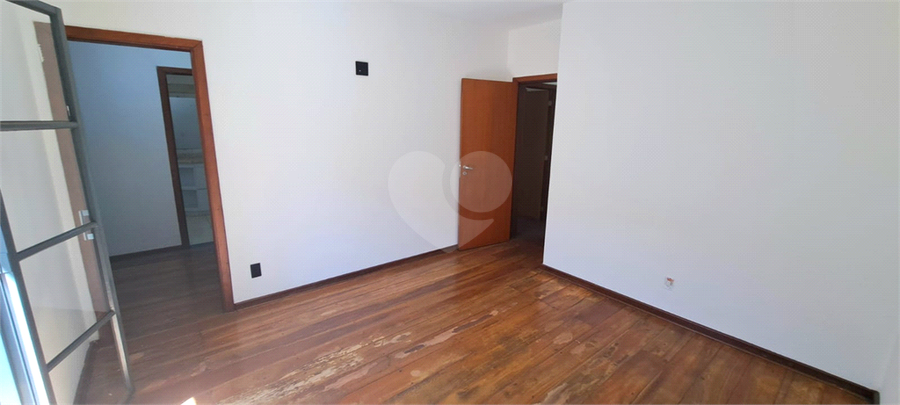 Foto REO1128407
