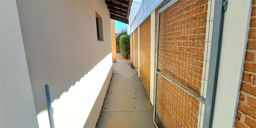Foto REO1128407
