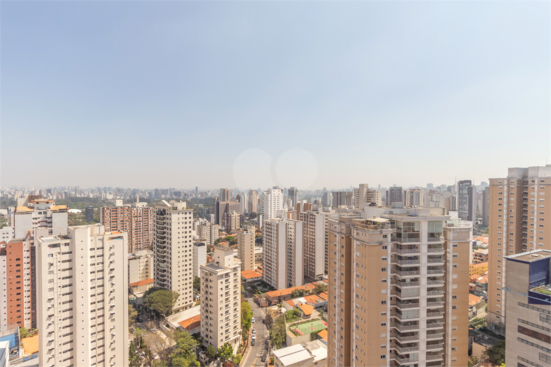 Foto REO1128416