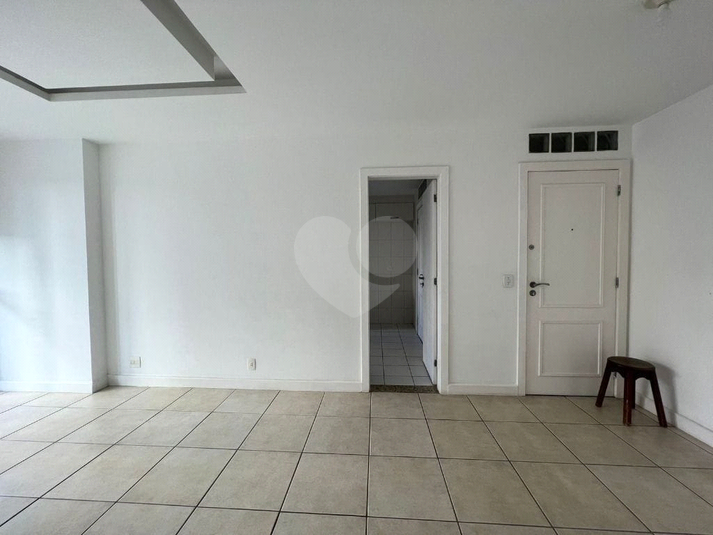 Foto REO1128456