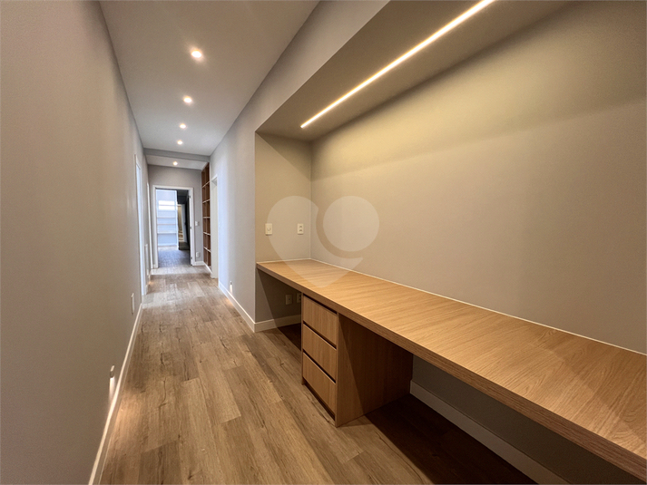 Foto REO1128466