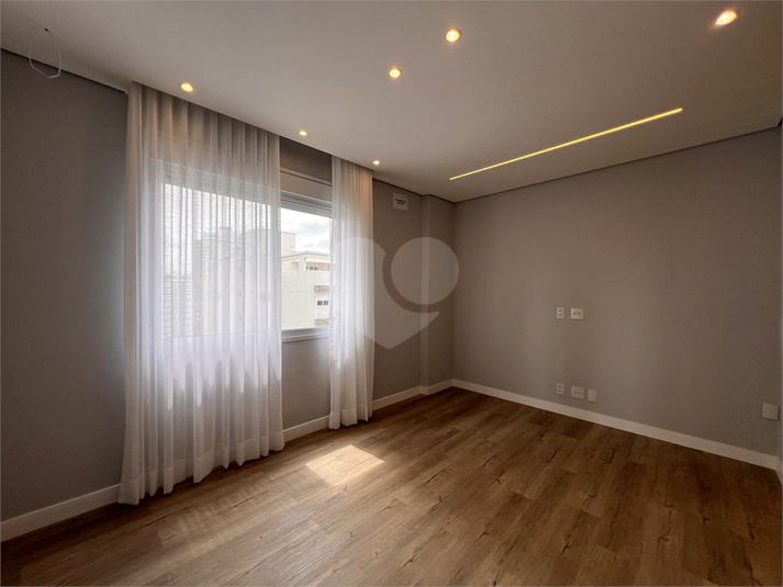 Foto REO1128466