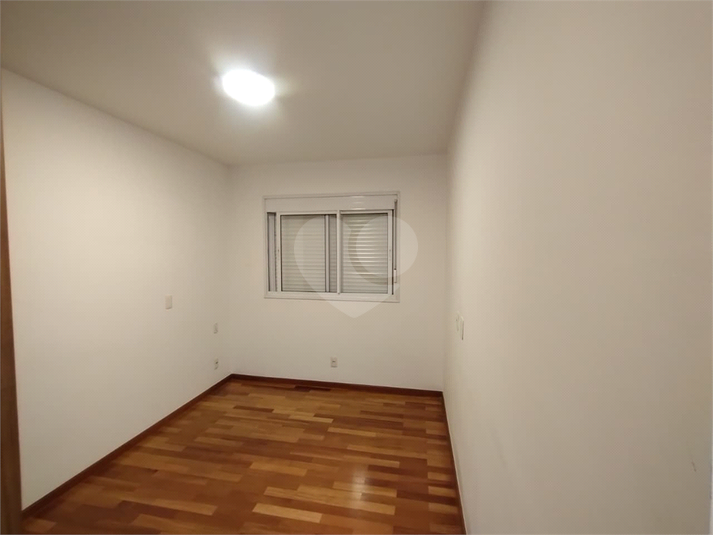 Foto REO1128469