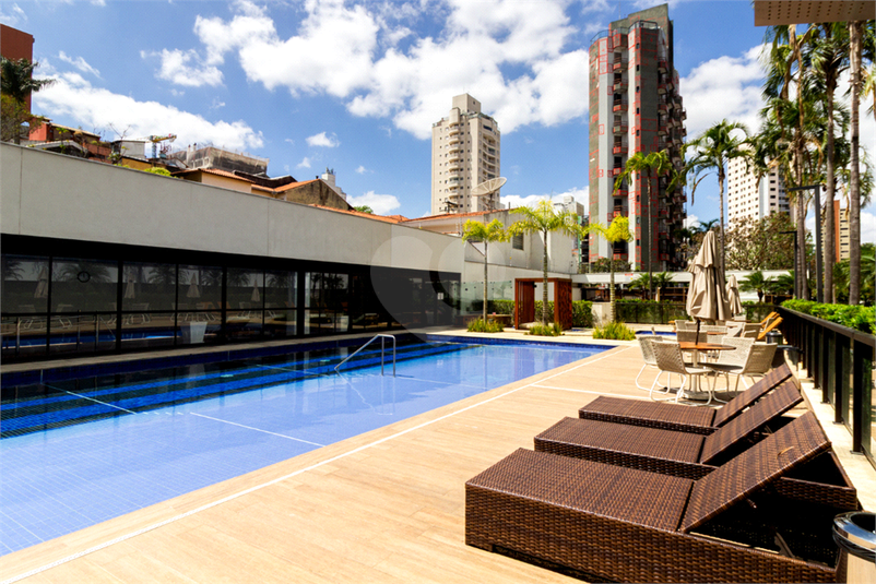Foto REO1128476
