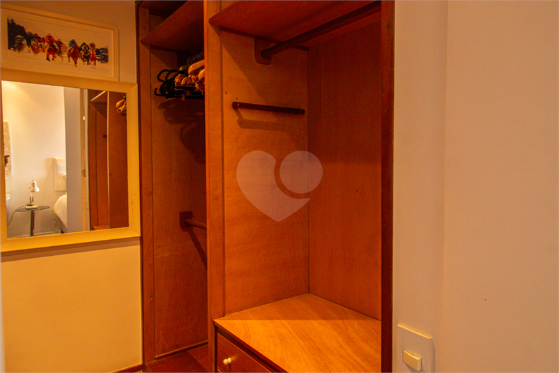 Foto REO1128477
