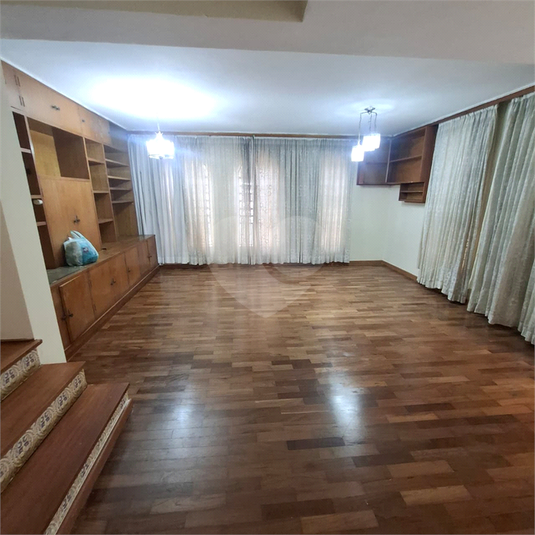 Foto REO1128511