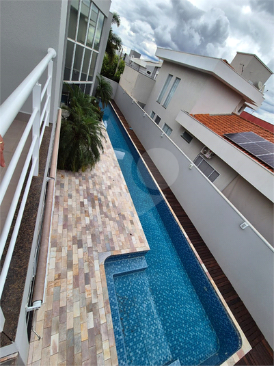 Foto REO1128512