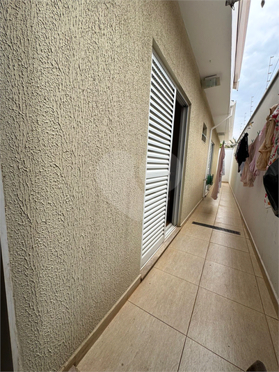 Foto REO1128533