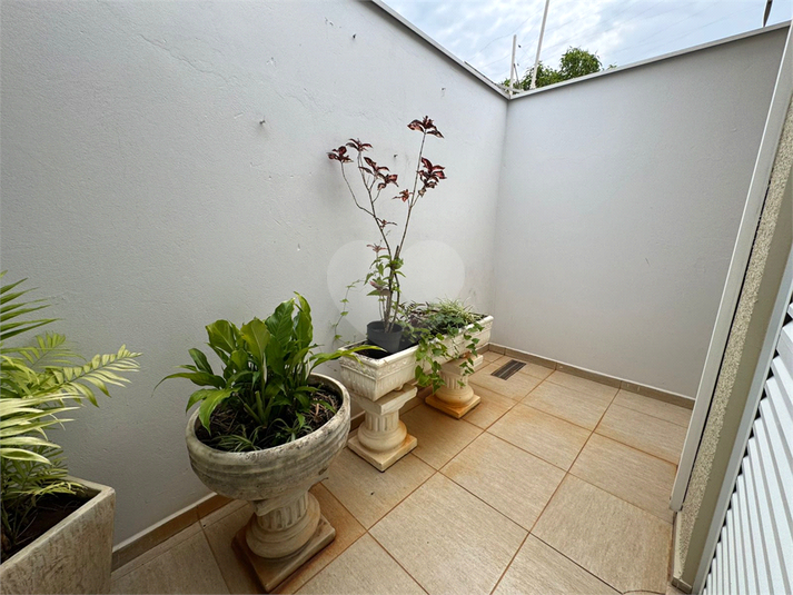 Foto REO1128533