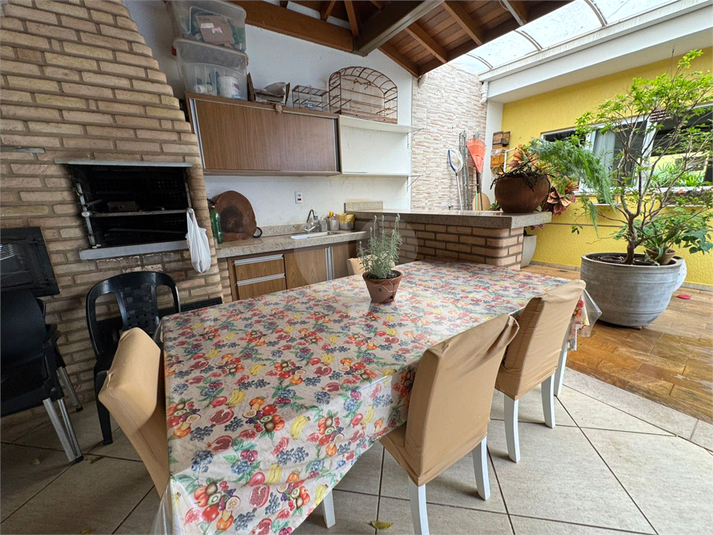 Foto REO1128533