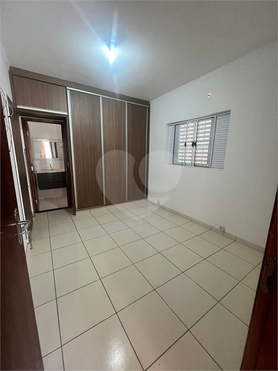 Foto REO1128555
