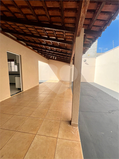 Foto REO1128555