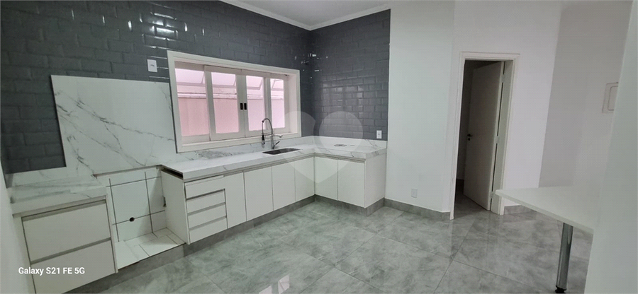 Foto REO1128557