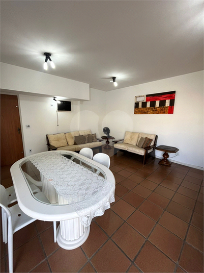 Foto REO1128587