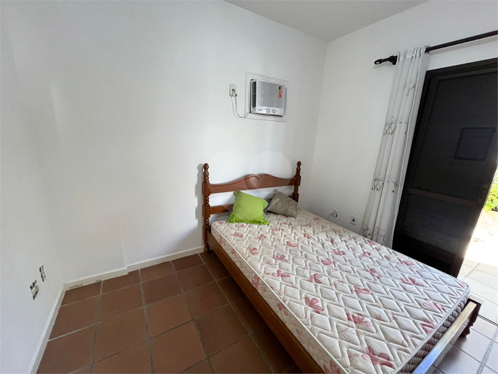 Foto REO1128587