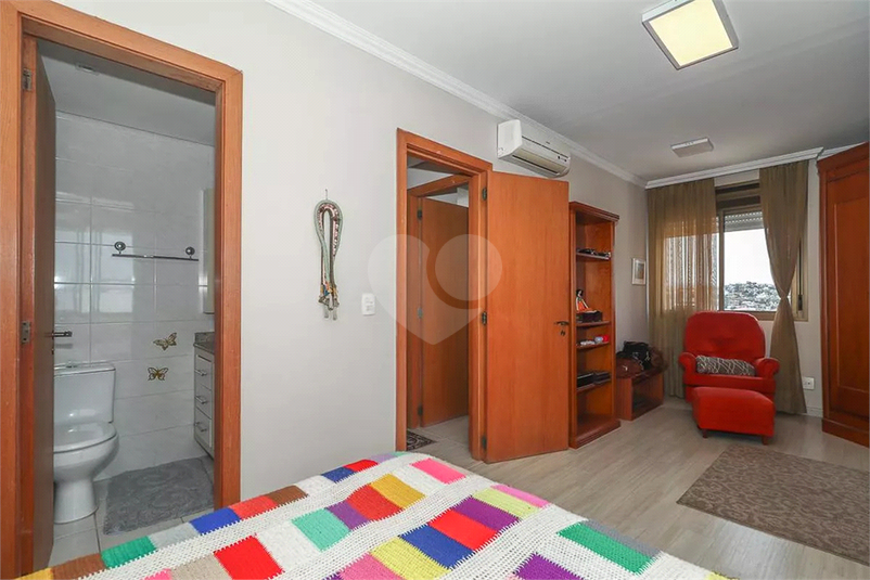 Foto REO1128595