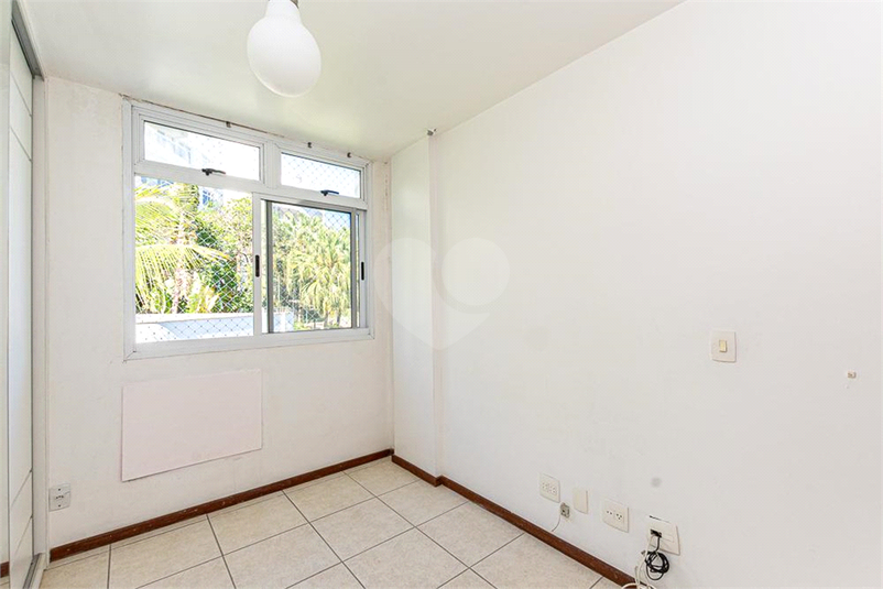 Foto REO1128632