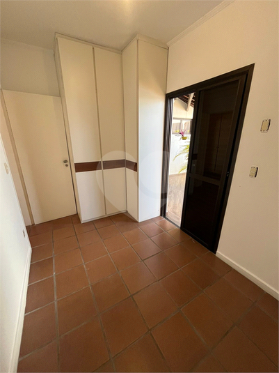 Foto REO1128634