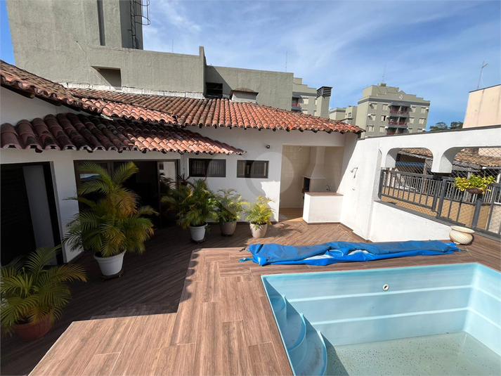 Foto REO1128634