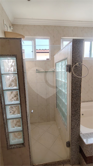 Foto REO1128651