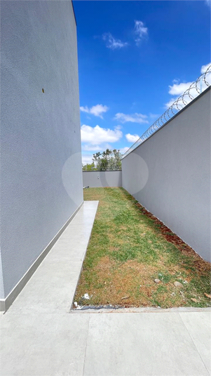 Foto REO1128700