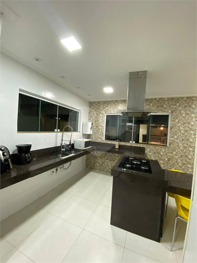 Foto REO1128758