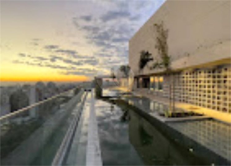 Foto REO1128759