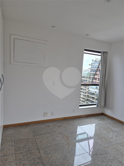 Foto REO1128768