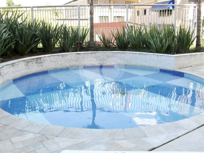 Foto REO1128769