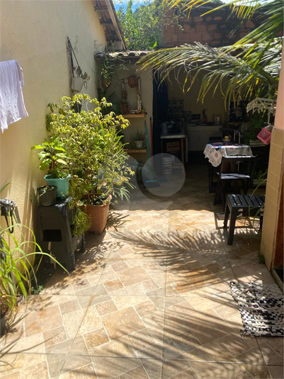 Foto REO1128781