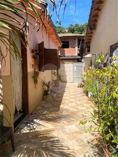 Foto REO1128785