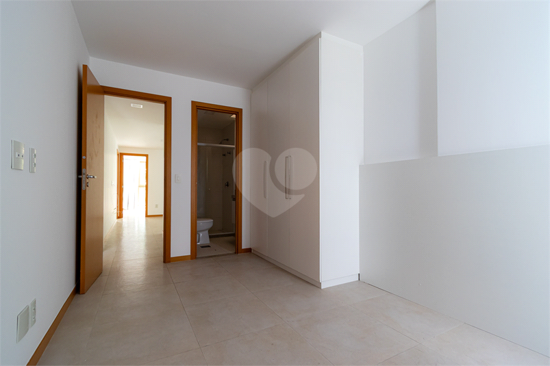 Foto REO1128787