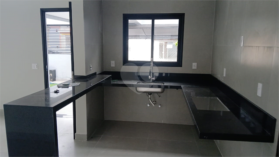 Foto REO1128800