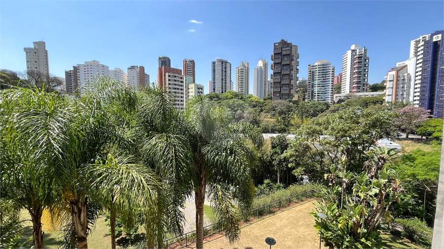 Foto REO1128805