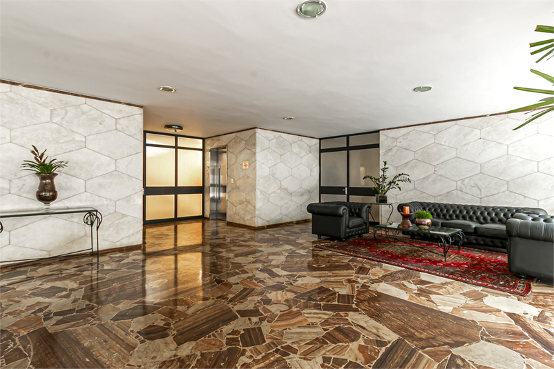 Foto REO1128826