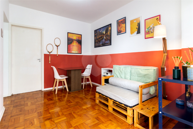 Foto REO1128848
