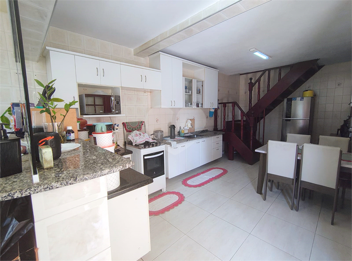 Foto REO1128867