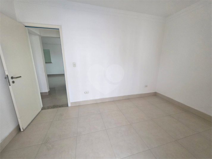 Foto REO1128881