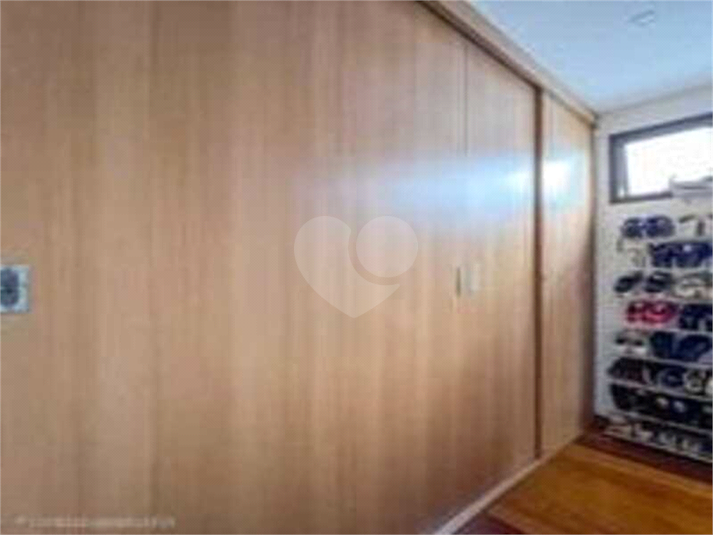 Foto REO1128888