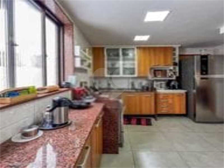 Foto REO1128888