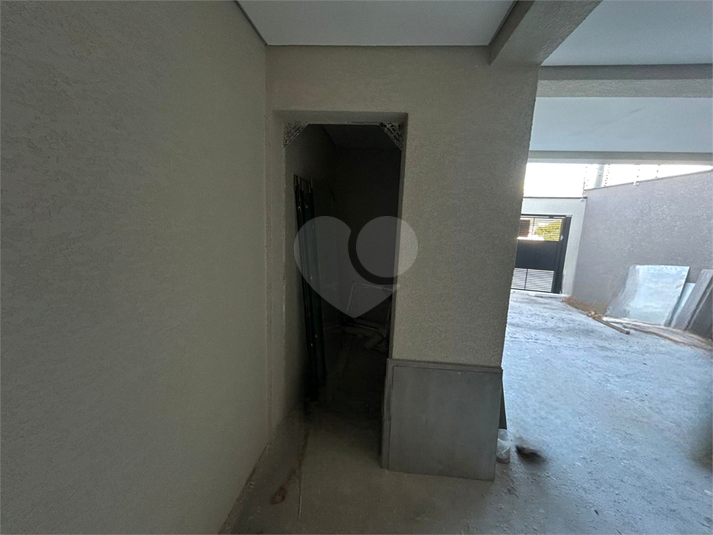 Depósito na garagem