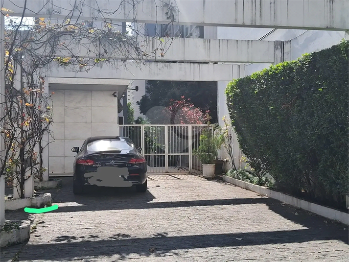 Foto REO1128912