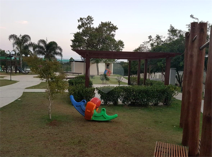 Foto REO1128921