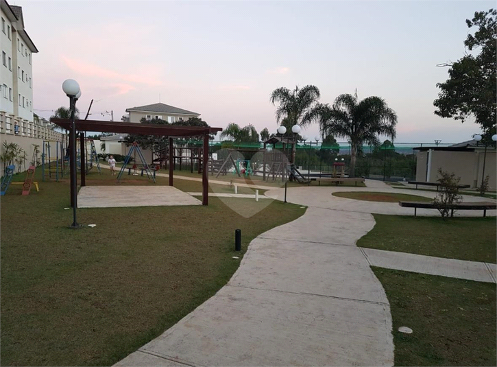 Foto REO1128921