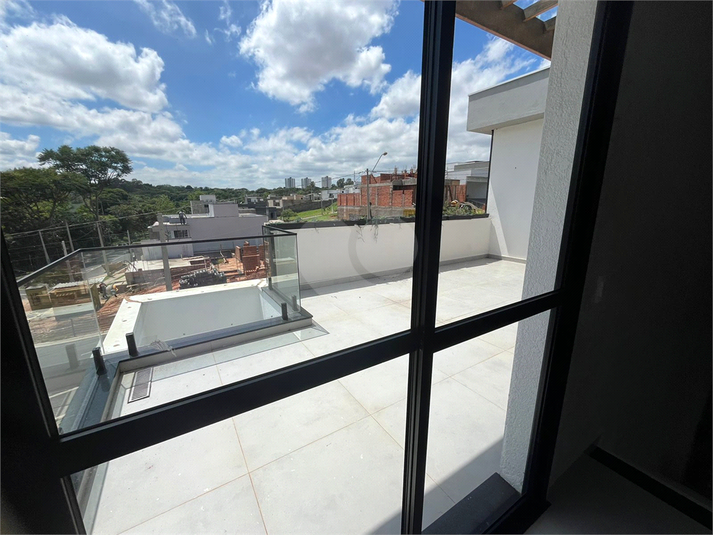 Foto REO1128947