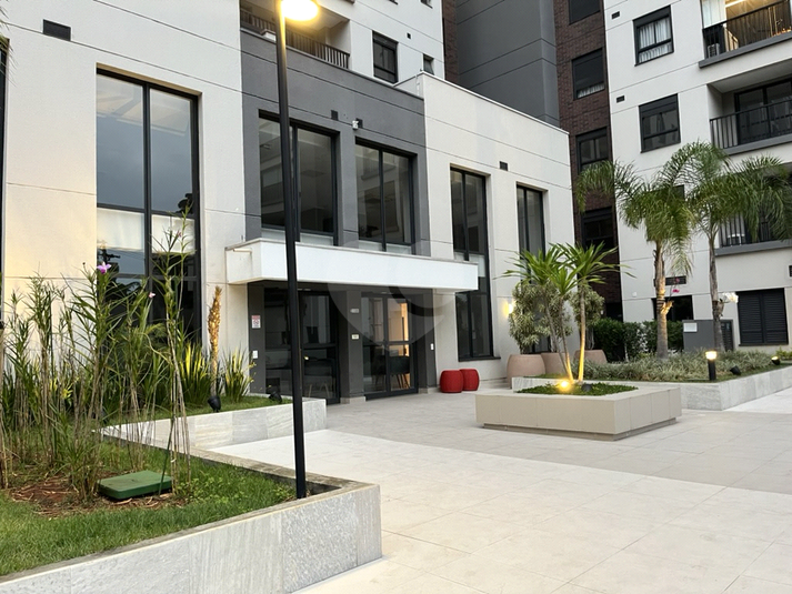 Foto REO1128950