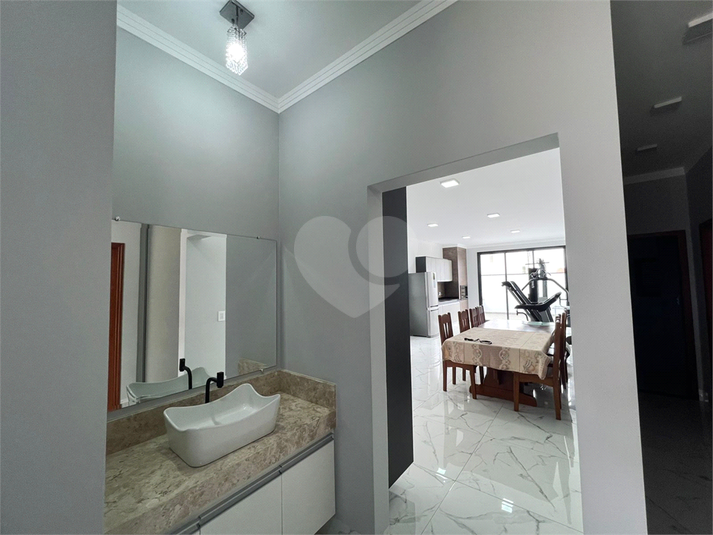 Foto REO1128954